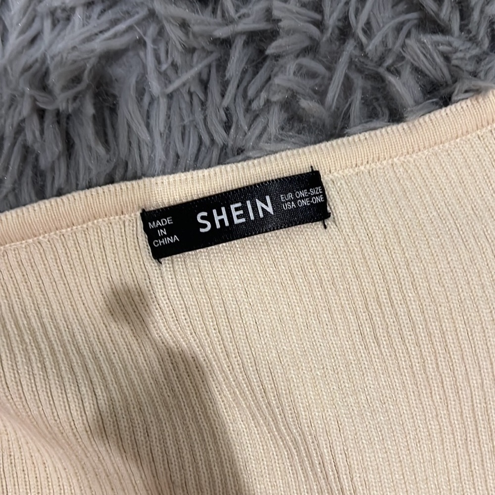 SHEIN Wrap Dress - Picture 3 of 7